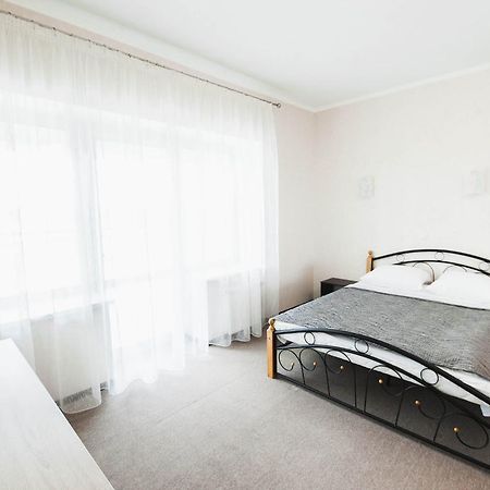 Astravyets Sunhotel מראה חיצוני תמונה