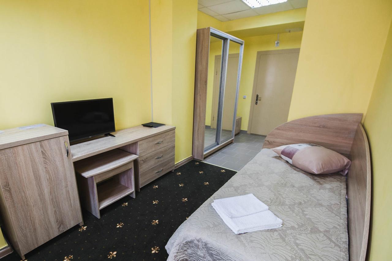 Astravyets Sunhotel מראה חיצוני תמונה
